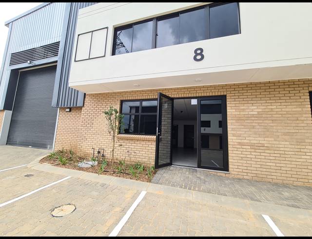 415.98M² WAREHOUSE TO LET IN SAMRAND BUSINESS PARK
